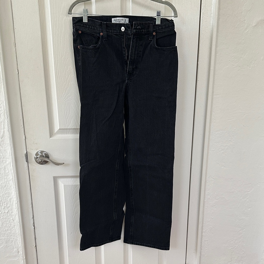 Abercrombie & Fitch 90s Relaxed High Rise Jeans